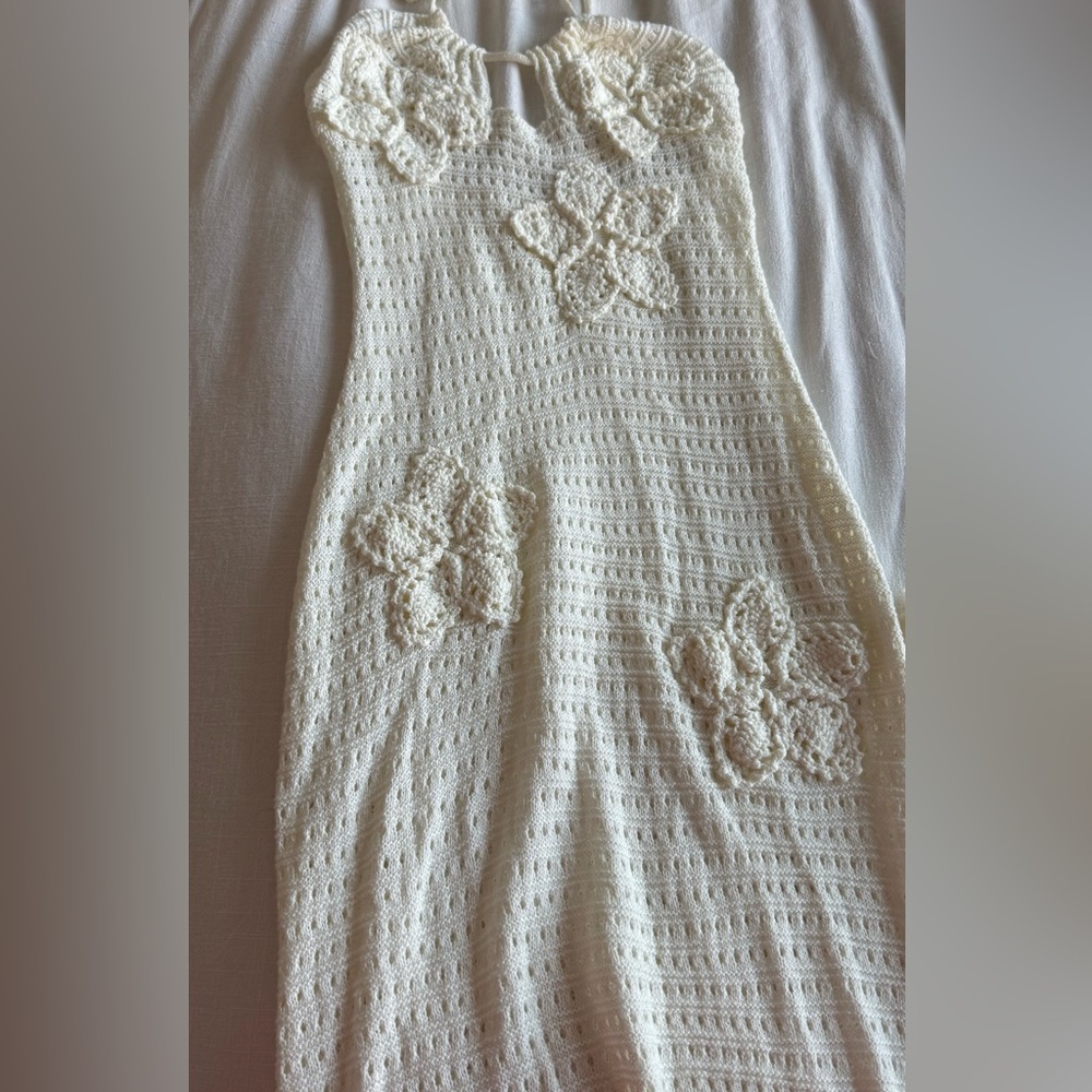 White floral knit long dress